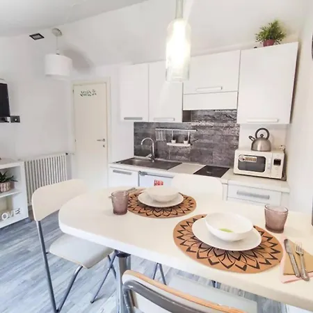 Appartamento Attico 7 Center *